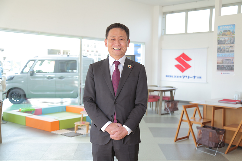 代表取締役